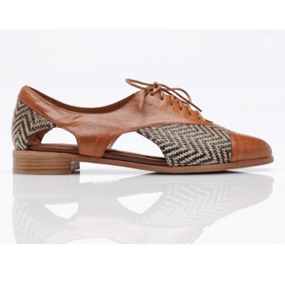 Jeffrey Campbell Shoes - Jeffrey Campbell Prospector Oxfords size 8
